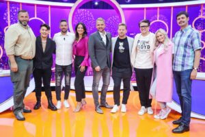 Michaela Bernard Instagram - Budu na primě 🤪🤪🤪
Čtvrtek 5.10. 21.35 tv PRIMA
Zabavný pořad INKOGNITO

#budunaprime #panidoktorkoavyjstedoktorka❓ 
#jsemprinceznavole 
#hérečka 😀#tobudevostuda 
@liborboucek @brzobohatyondrejofficial @jakub_prachar @bendigjan @petr.svancara @adela_gondikova 

#tv #soutez #tvshow #blonde #czech #czechgirl #fun #showtv #televizeprima #fashionstyle #influencer #fashionblogger #instagood #instadaily #instafashion #igers #instamood