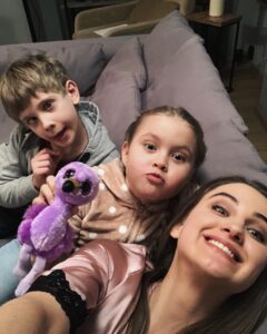 Actress Michaela Petřeková HD Instagram Photos and Wallpapers May 2022