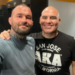 Michał Materla Instagram - 🇺🇸
still the most dangerous man on the planet. I'm glad everything is fine with you. I hope we will be able to do another round in the near future 🤜🏻🤛🏻 @officialcainvelasquez 
@americankickboxingacademy 

🇵🇱
cały czas najbardziej niebezpieczy czlowiek na planecie . cieszę sie że wszytsko dobrze u ciebie . mam nadzieje że uda sie nam zrobic jeszcze runde w najblizszej przyszlosci 🤜🏻🤛🏻