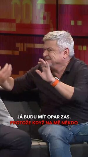 Michal Suchánek Instagram - A co se stane vám, když se leknete? 😂 Rozhovor s dvojicí @suchanek.michal a @richardgenzer už zítra ve 21:40 na Primě! 😅
@primaftv 

#HonzaDedek #7PaduHD #7PaduHonzyDedka #Talkshow #SvandovoDivadlo #tvprima