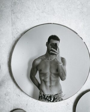 Michel Duval Instagram - Despacio, Que Llevo Prisa