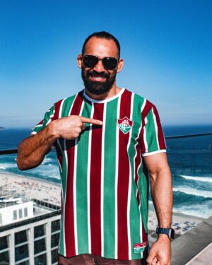Michel Pereira Instagram - Qual o manto que ficou mais pancada no papai aqui? 😎
Conto com a torcida de todos vocês mais tarde no UFC 301 RIO, lá no Farmasi Arena. Vai ser shooww bb 👊