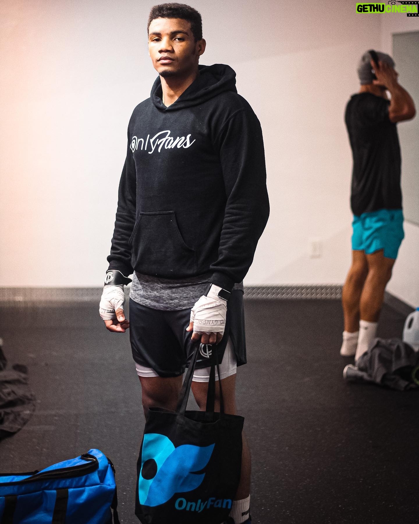 Michel Rivera - 2K Likes - Don't limit your challenges, challenge your limitsš¦š
Fight coming soon ššæšæš„š„šø
Corinthians 15:58 KJV
Therefore, my beloved brothers, be firm and constant, always growing in the work of the Lord, knowing that your work in the Lord is not in vain.