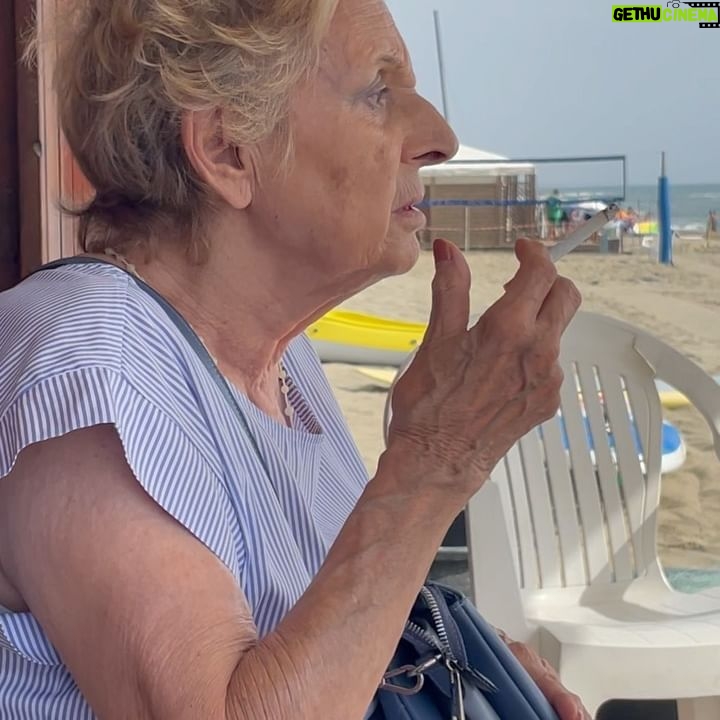 Michela De Rossi - 3 Likes - Tutto passa