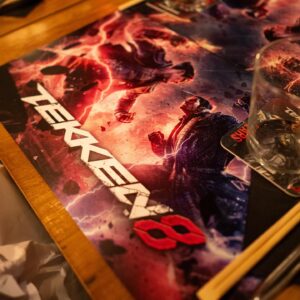 Michele Poggi Instagram - L’evento per il lancio di Tekken 8 di RoundTwo mi ha di nuovo ricordato quanto é prezioso uscire dalla grotta~. É stato splendido, e queste foto son talmente fighe (fatte da @alelamma 🎆) che mi sto chiedendo perché non ho un fotografo che mi segue ovunque. (@alis.mars.photo candidata assai, vista la meritata pubblicità nell’anima dei creativi 👀📸)