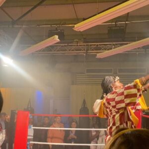 Michelle Ackerley Instagram - Such a great night at @rematchlive 
An immersive experience which takes you back in time to iconic sporting events you’ve always wanted to see! This one was Muhammad Ali vs George Foreman in 1974.
The location, the music, the food, not to mention the actors were all just amazing! 👏🏾