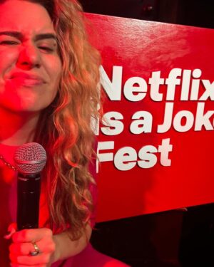 Michelle Brasier Instagram - Thank you LA! I don’t like your roads or your coffee (except one cafe pictured) but I like your tacos and your audiences! This week Brighton Dublin Belfast Newcastle & Glasgow are you kidding me? Cannot wait babyyyy