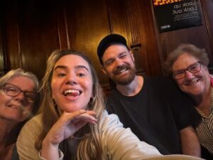 Michelle Brasier Instagram - Things to love about touring the UK. 2 shows left London / Cambridge ❤️
