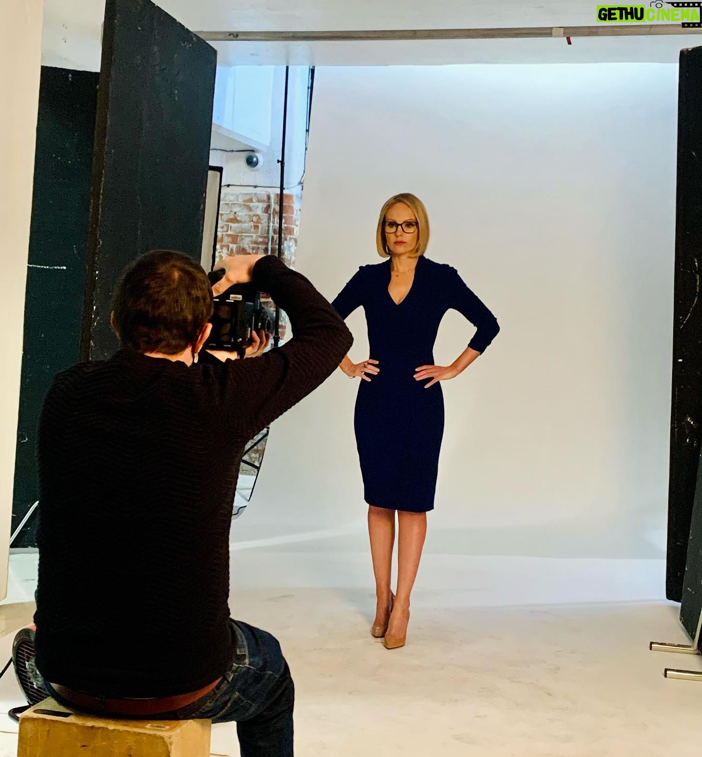 Michelle Dewberry - 1.6K Likes - Practising my ‘serious news face’ ready for my new TV show.... @gbnewsonline
.
.
.
#gbnews #photoshoot #tvpresenter #northerngirl #hullgirl #photography #photography