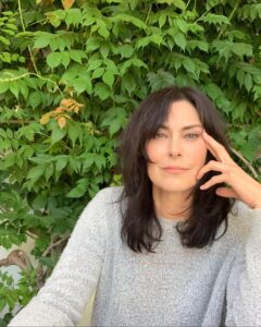 Actress Michelle Forbes HD Instagram Photos and Wallpapers April 2021