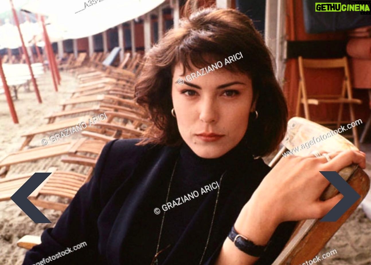 Michelle Forbes - 1.4K Likes - A baby mishka @ the Venice Film Festival…circa 90’s sometime…wearing a weird thing called a…wristwatch.
It told you what time it was and you wore it on your wrist.
#wristwatch #venicefilmfestival #90’s