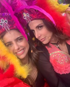 Michelle Renaud Instagram - @veronicatouss Eres la mujer más auténtica que conozco, nadie podía hacer reír como tú, con tu corazón tan grande, amorosa siempre y con una generosidad increíble.

Dejas tanta huella.. te voy a extrañar, te amo , amo haber tenido la dicha de conocerte♥️♥️

Mi más sentido pésame a toda tu familia🤍
Melita todo mi amor para ti. 🤍🤍