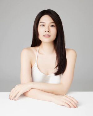 Michelle Wong Instagram - May you always feel so overwhelmingly abundant to give more than you receive 🥰🤍

Loved this shoot with my girls and team 🫧

PC: @jeffchangstudio
Makeup & skin prep: @lasalle_lee_jq
Styling: @karin_wj special thanks @josiahchua