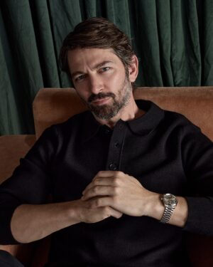 Michiel Huisman Instagram - In this war, we all have our parts to play. See REBEL MOON - PART ONE: A CHILD OF FIRE on Netflix on December 21st.