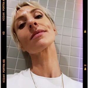 Mickey Sumner Instagram - A Night at The Whitney 
Thank you @rrrrrad 💋