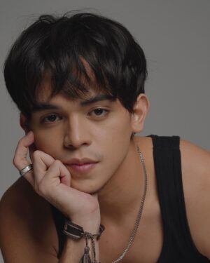 Miggy Jimenez Instagram - the lost files

i know (super) late post but thank you @jaysonisaac_ solid shoot! til next time and thank you direk @percinotpercy appreciate u always. x