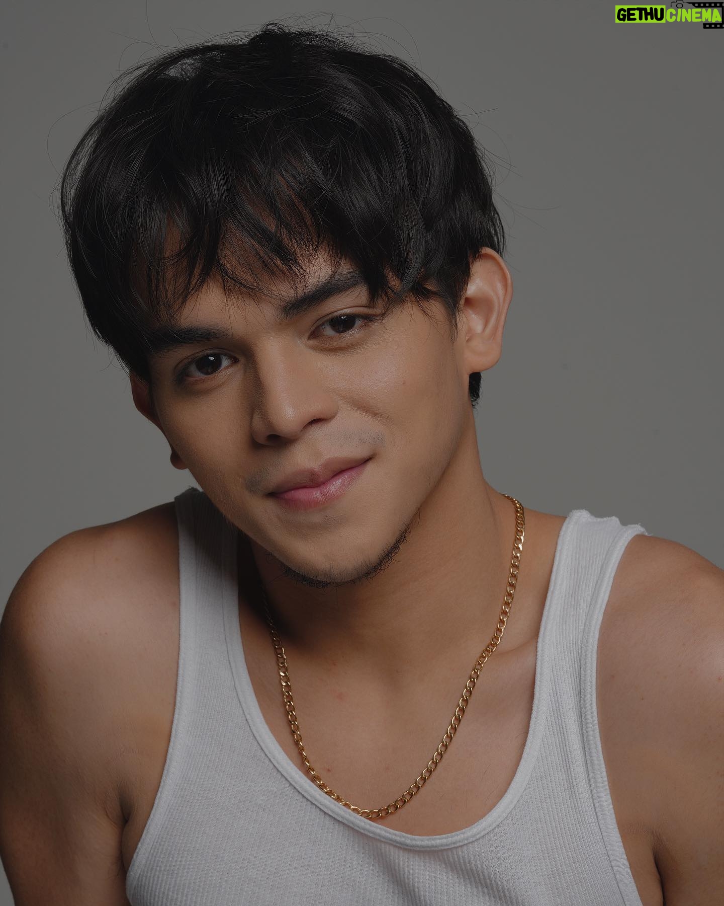 Miggy Jimenez - 3 Likes - the lost files
i know (super) late post but thank you @jaysonisaac_ solid shoot! til next time and thank you direk @percinotpercy appreciate u always. x