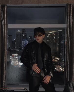 Miggy Jimenez Instagram - yours truly.

had a hard time to complete my leather suit but i was able to do it practically. with a huge help from my brotha jelo to prep and a place to crash in haha, mama jett for the finishing touches, and tommy kuya jay for taking pics solid kayo. it was a good night met new faces. grateful for this experience thank you. x 

#abscbnball2023