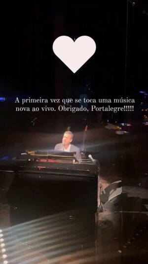 Miguel Araújo Instagram - A primeira "Saudade" de sempre terá sido para sempre no @caeportalegre. Obrigado!!!

Próxima paragem: Teatro Sá da Bandeira, no Porto. Oupa!!!!