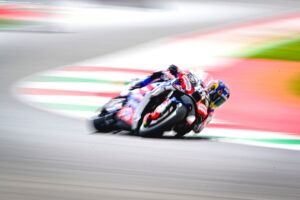 Miguel Oliveira Instagram - Dia de corrida em Mugello. Arrancamos em P11. Avanti! 💪🏼
.
.
Race day at Mugello. P11 on the grid. Avanti! 💪🏼

#turma88