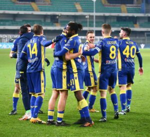 Miguel Veloso Instagram - Grandi ragazzi! Vittoria importante per la classifica e per il nostro obiettivo. Molto felice di essere tornato in campo e di poter aiutare nuovamente la squadra! 💪🏼💛💙 #ForzaHellas #QuestiSiamoNoi @hellasveronafc @seriea