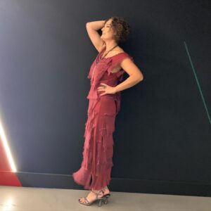 Mihriban Er Instagram - Hele bakın kim gelmişşşşşş,hoş gelmişşş,gönlüme BAHAR gelmiş,YAZ gelmişşş🥰💚💐 #bahar #hayatagülümse  @ebruacartalent  @ebruacaroffical