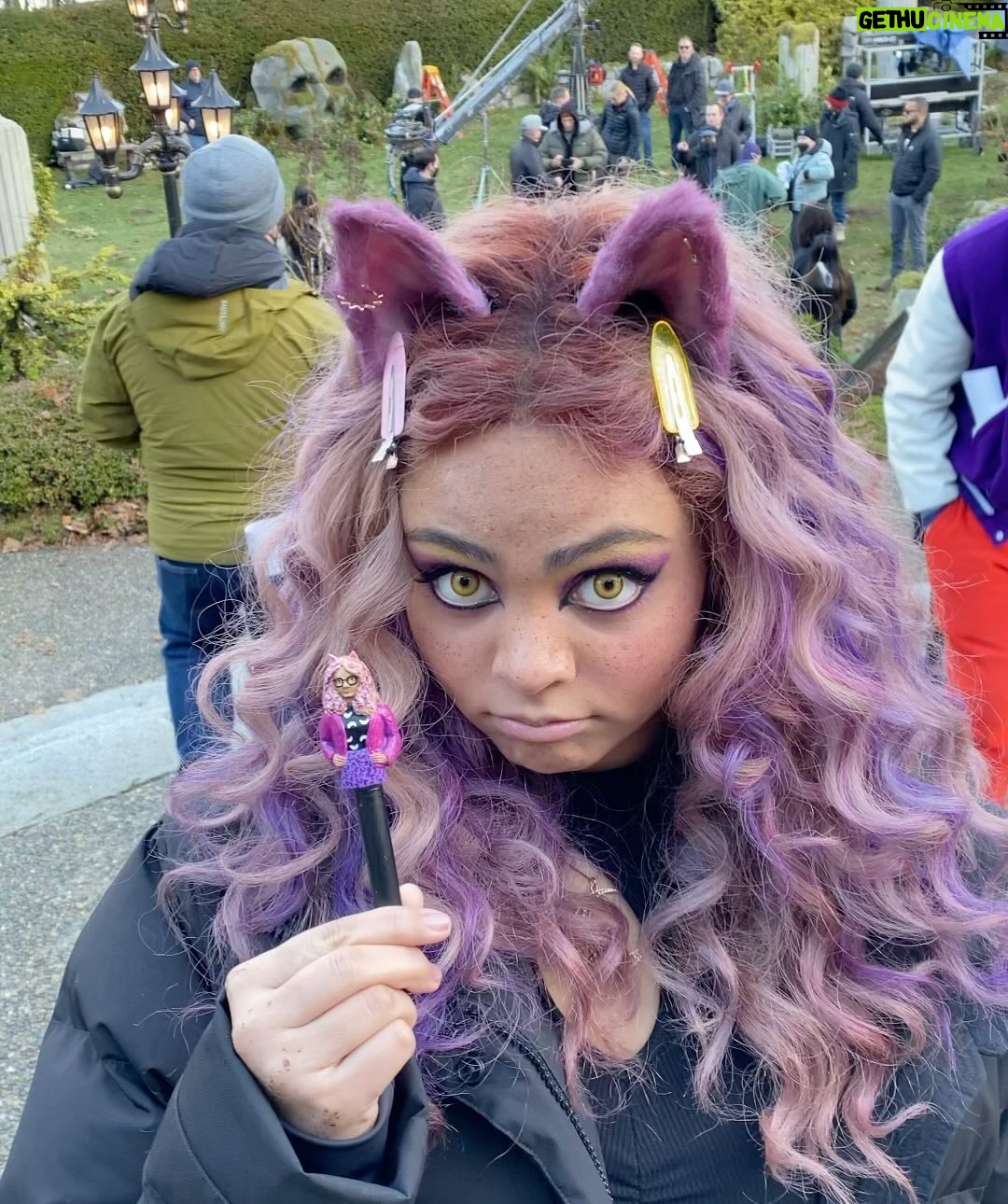 Miia Harris - 3 Likes - i keep finding monster high 2 treasures in my camera roll so don’t mind me :)