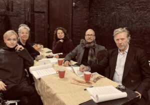 Mikael Persbrandt Instagram - Reading med  underbara,  begåvade vänner i går, sen sista inbillade , tack ensemble och team och publik, vi ses i göteborg.