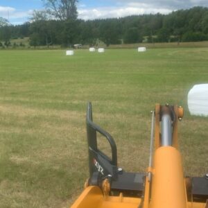 Mikael Persbrandt Instagram - Joråsatt..farmweek o Knausgård i lurarna. Nästa vecka Wales o mitt andra jobb👻