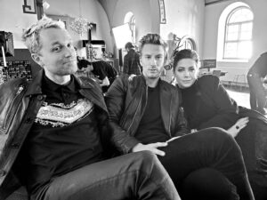 Mikael Persbrandt Instagram - Younger, good looking and brilliant actors, a good day @work for old me
@bonagustafsson @filip_berg @jenniesilfverhjelm