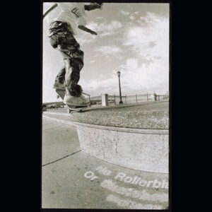 Mike Carroll Instagram - Help @welshington get to 20K! Or #TheFlareLakaiVid is cancelled!  #LakaiOrDie #540noseblunt