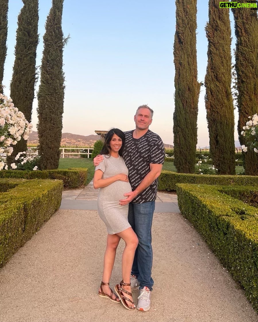 Mike Cernovich - 5.4K Likes - Any day now. Home birth. Kinda cool / trippy going to bed every night and wondering if a new one will be joining us in the a.m.