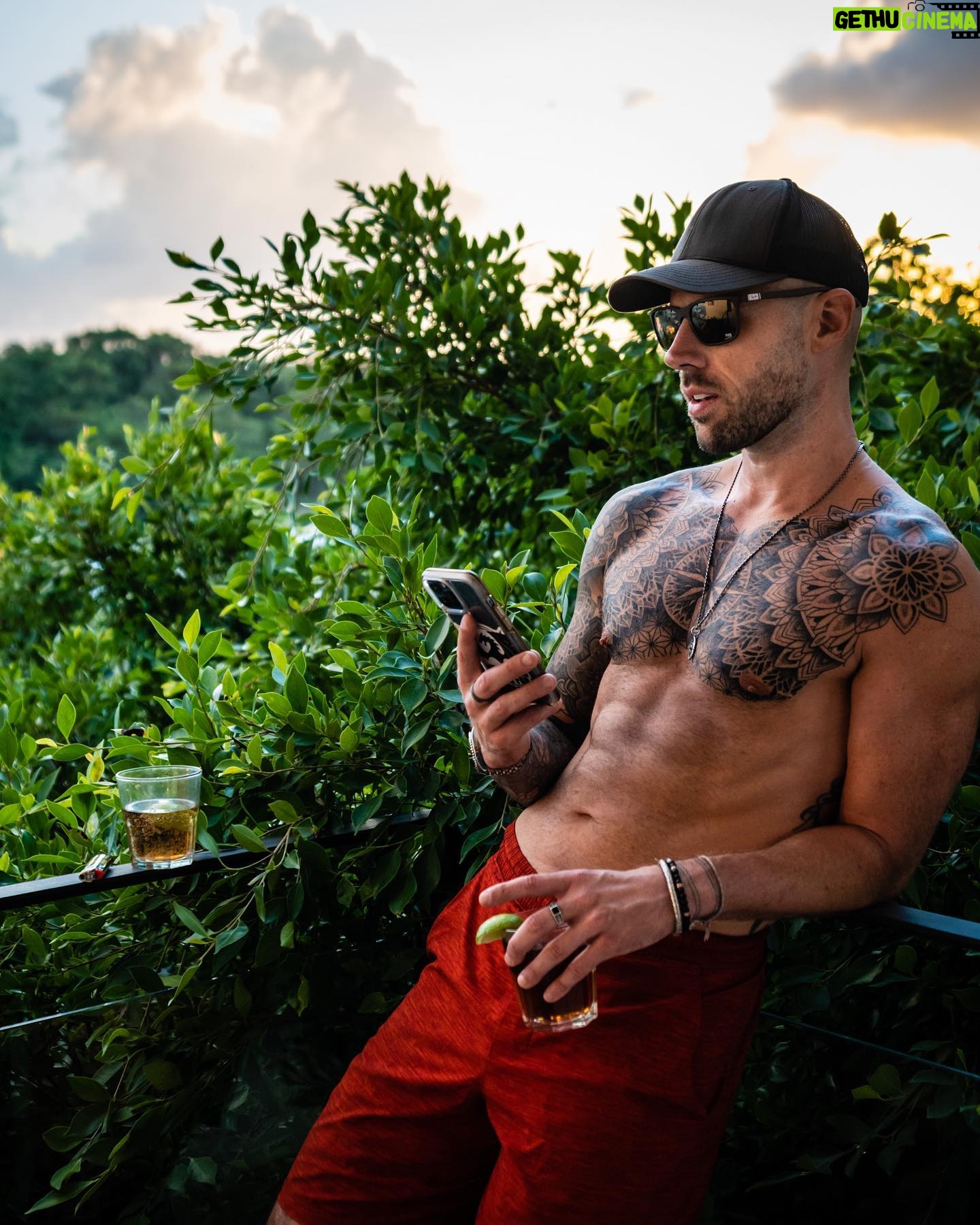 Mike Corey - 4.4K Likes - These 3 months perhaps have been some of the most transformative in my entire life:
- Wrapping 6 months hosting my Travel TV show
- Getting my solo skydiving certification.
- Etching my chest with a compass.
- Shattering myself on Ayahuasca.
And, behind the scenes, deciphering what my role is in the spotlight. On TV, on YouTube, on Podcasts, and Here.
You see me on grand adventures, eating Green Mambas in Congo, questing for Crystal Skulls.
But what I really want to do is help.
Help people find their path. Help people conquer their bullsh*t. Help boys become men.
My adventures have been unbelievable, I can
tell stories that no one else on this planet can… But my passion is to be of service.
So friends and followers, what questions can this fear fighting, sky and scuba diving, adventure travel TV host answer for you? What can I help you with?
Please comment below 🐉