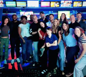 Mike Flanagan Instagram - Snuck in some bowling with a few cast and crew members from #thelifeofchuck. @matthewlillard is a beast in the lanes