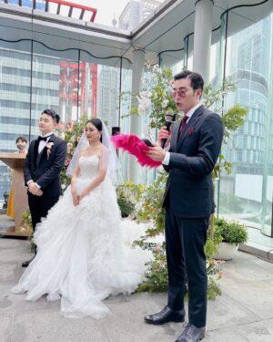 Mike He Instagram - 親愛的妹妹大喜之日🎉🎊🫶#happywedding #滿滿的祝福 #鐘馗嫁妹🤣#百年好合永結同心❤️ #感觸萬分#家有喜事 #765ltspider #rollsroyce #thankseveryone #20230415
