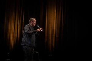 Mike Ward Instagram - Rodage de Modeste à la @mcwaterloo.wow

Billets pour mes autres dates: Mikeward.ca

Photographe: @michelgrenier

#comedian #humour #standup #standupcomedy #humoriste #funny #sonyalpha #photo #comedyclub #montreal #liveshow #mtlphotographer #sonyimages #MikeWard #sonyA1 #Modeste #brag #MWSE
