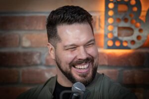 Mike Ward Instagram - Ce dimanche Il y aura deux captations de @sousecoute (18h et 21h) sur Patreon.com/sousecoute

Les épisodes avec @davegaudet67, @nicklecomik, @matthieupepper, @p.o.forget ainsi que plusieurs autres sont en ligne sur Patreon et seront éventuellement disponibles sur toutes les plateformes.

📸 @michelgrenier