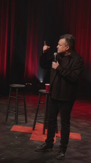 Mike Ward Instagram - Avoir su que l'argent pouvait acheter ça! 💰