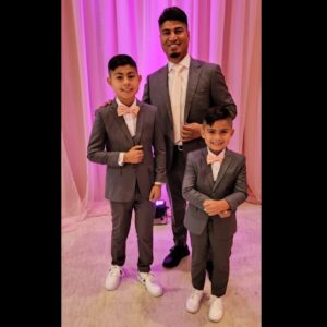 Mikey Garcia Instagram - thanks to @valientesuits for suiting us up. 👌
