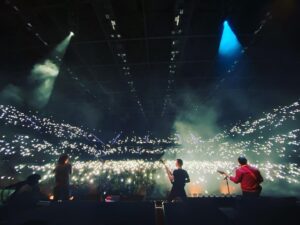 Mikey Way Instagram - Every single night onstage, I have to pinch myself to make sure I’m not dreaming. I just wanted to take a moment to say - thank you 🙏 📸 @tipgiblets