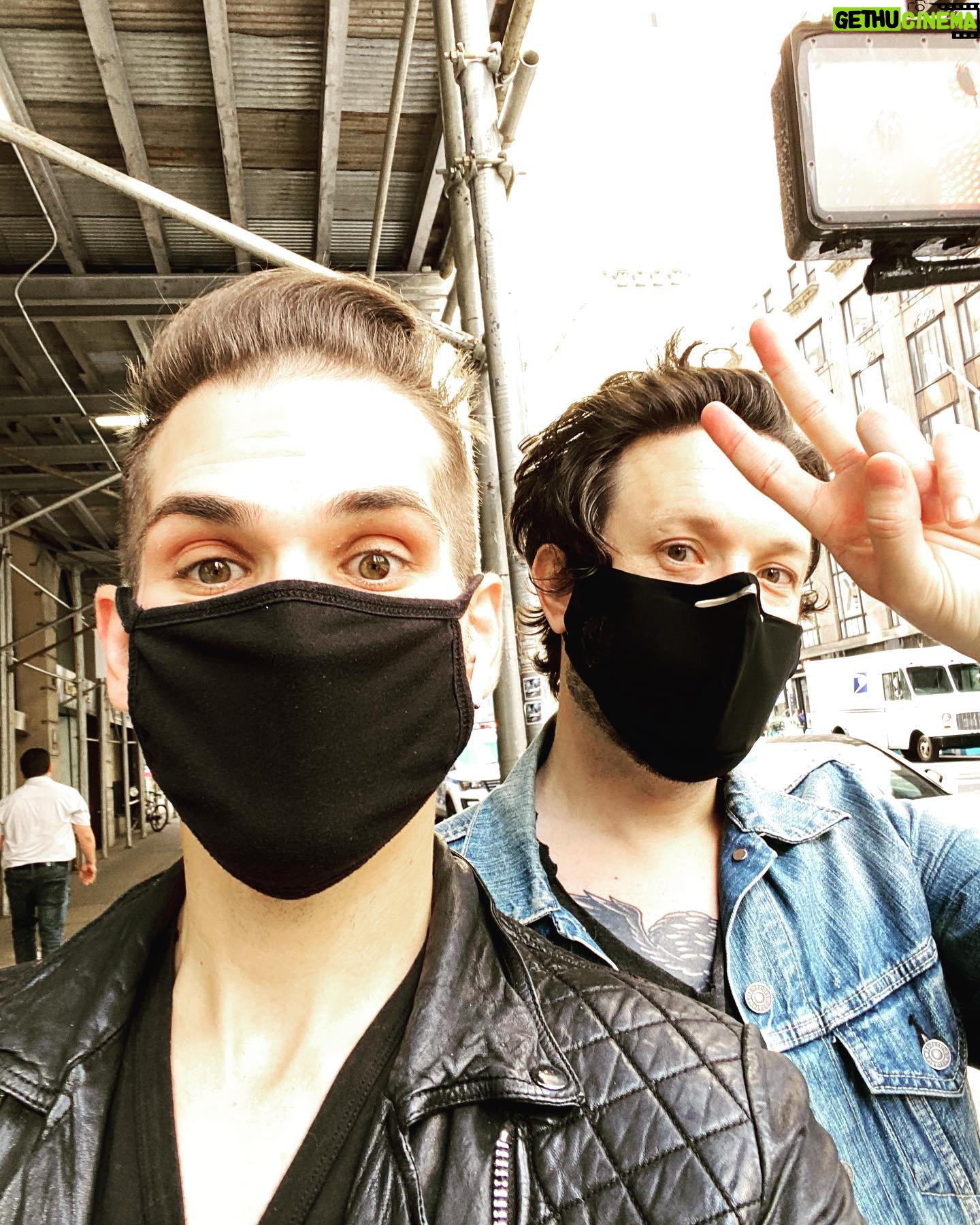 Mikey Way - 58.3K Likes - NYCC -we are here! See you all in a bit! 🙌