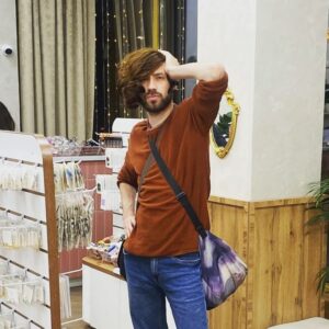 Mikhail Kshishtovsky Instagram - Лето закончилось и я решил обратно отрастить свою шевелюру, которая у меня на самом деле всегда была, просто жарко было.