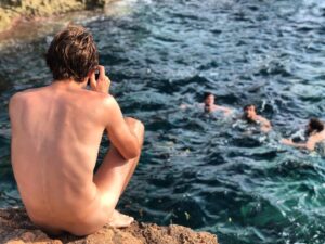 Miki Esparbé Instagram - 🏝📸 5:25 PM