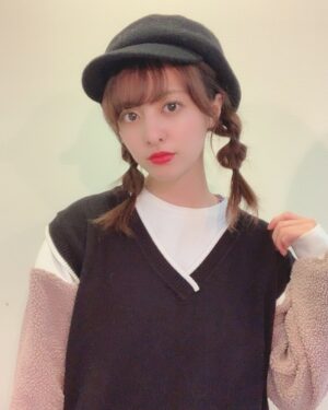 Miki Hashima Instagram - ♡ @17kg_official ♡

黒のニットベストお気に入り🖤

#17kg