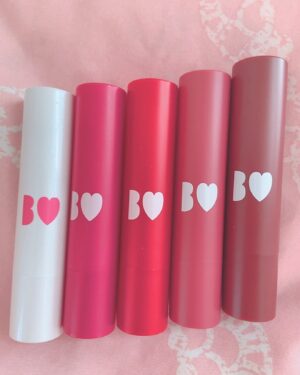 Miki Hashima Instagram - お気に入りのリップ💋💓 今日のリップの色は
新色のやきもちPINK♡

名前もリップの色も可愛くて
女の子はみんな使って欲しいリップ😍💕 #つやぷるリップ 
#bidol