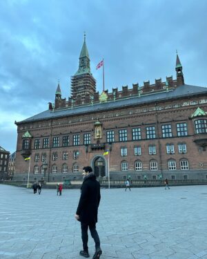 Miki Ishikawa Instagram - Very difficult to pick just 10, but here’s a baby dump from Copenhagen 🇩🇰 I will never forget my first bite of @juno_the_bakery pastries 🥹

#copenhagen #denmark #travel #newyearseve
