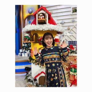 Miki Sakai Instagram - 明日というか本日というかー18日月曜日も
『THE TIME,』のマンスリーレギュラーとして出演致します🌞

朝、一緒にシマエナガ体操しましょうね♫

ぜひご覧ください、よろしくお願いしまーす♡

#酒井美紀#女優#muaproduction#湘南#TBS#THETIME#生放送#安住紳一郎  さん