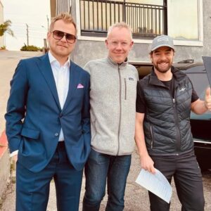 Mikko Leppilampi Instagram - Los Angelesin Kuningas -komediasarjan kuvaukset käynnissä!🎬 Aiheesta lisää biosta löytyvästä linkistä.

#losangelesinkuningas
@anttiluusuaniemi 
@kari.ketonen 
@annaeasteden 
@juhawuolijoki 
@jariora 
@nelonen 
@ruutu