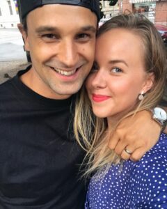 Mikko Parikka Instagram - 10 kuvaa ja meidän 10 hääpäivä 🥹💕
