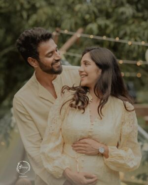 Milana Nagaraj Instagram - Waiting for you💛
Location - @_tho.ta_ 
PC - @barrys.photography